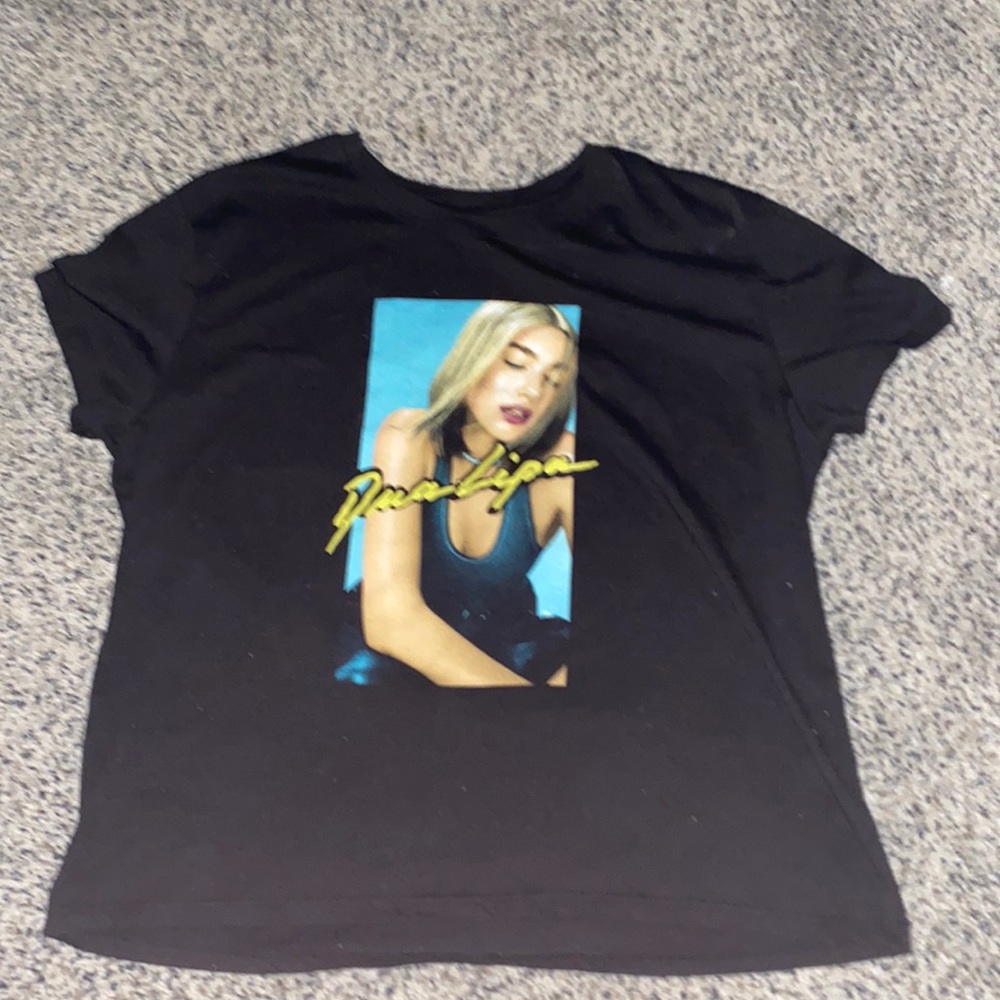 Dua Lipa t-shirt